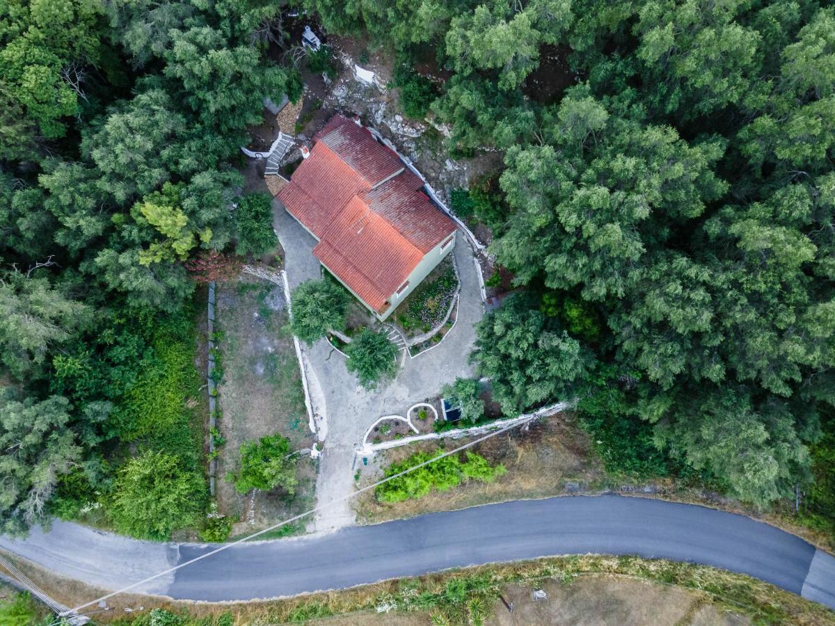 Manteshouse Villa ปาเลโอกัสไตรซา ภายนอก รูปภาพ